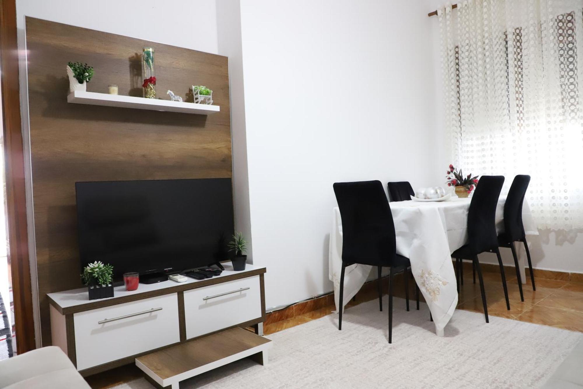 Apartment Xheison Berat Exterior photo