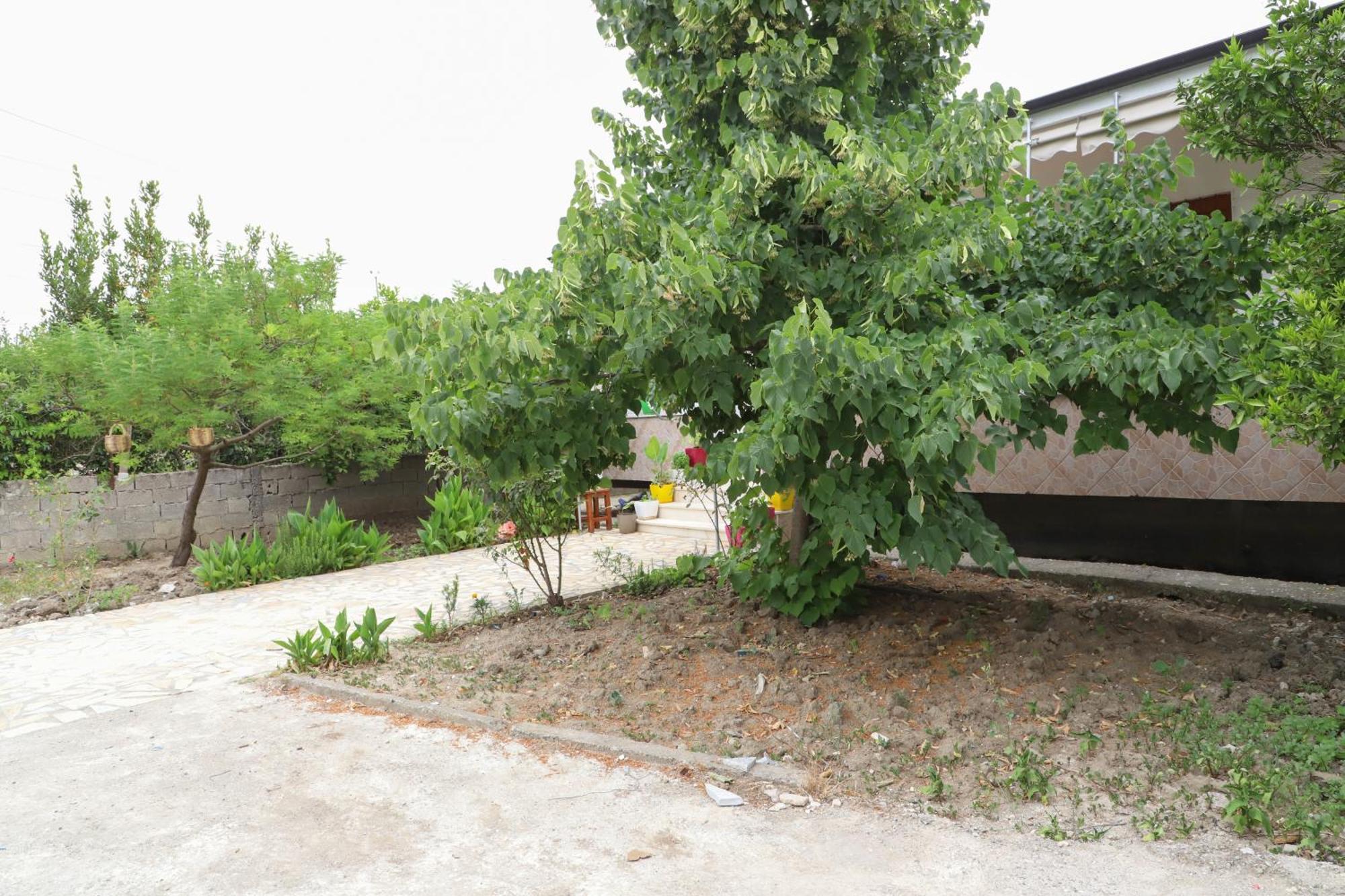 Apartment Xheison Berat Exterior photo