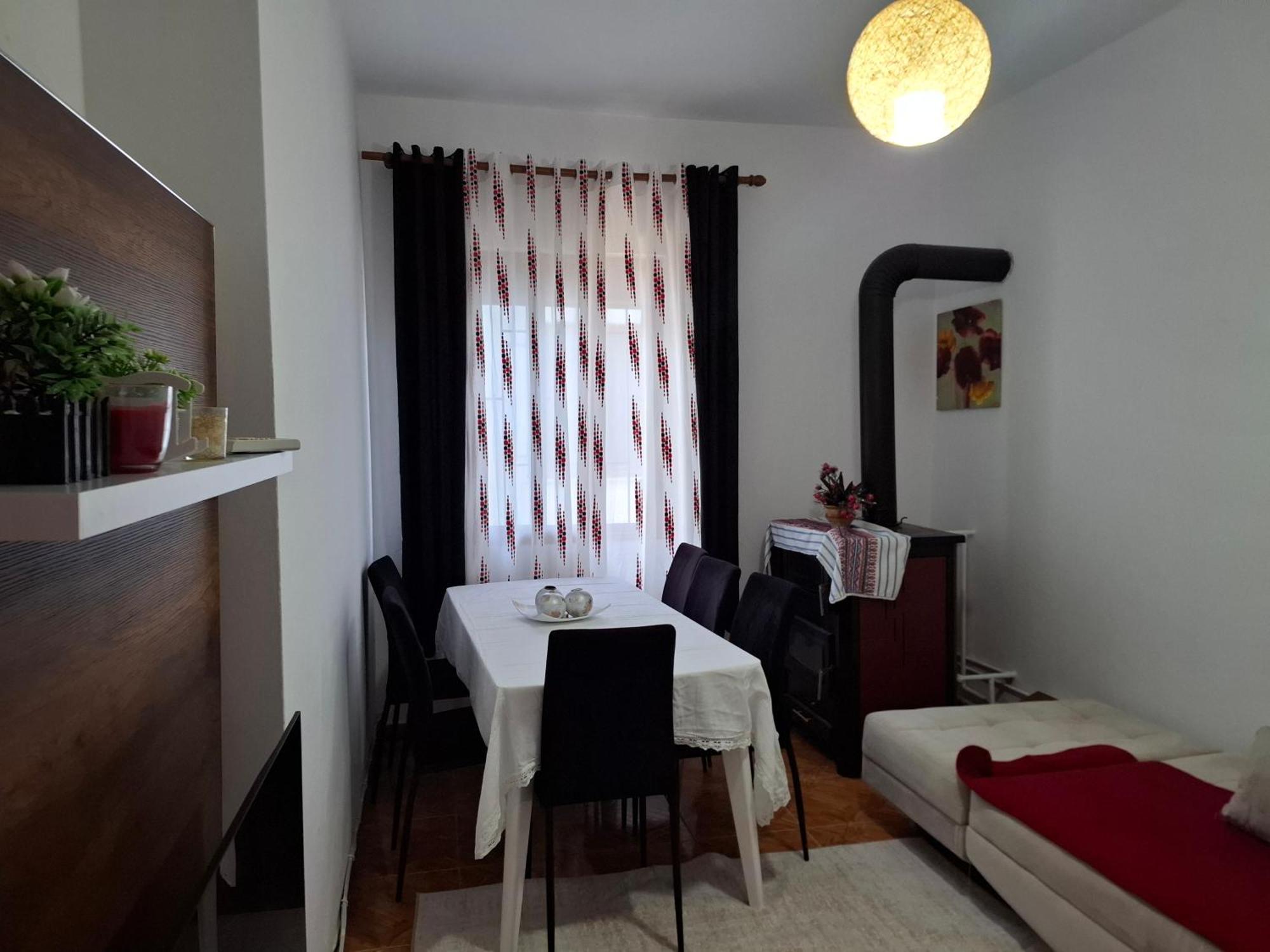 Apartment Xheison Berat Exterior photo