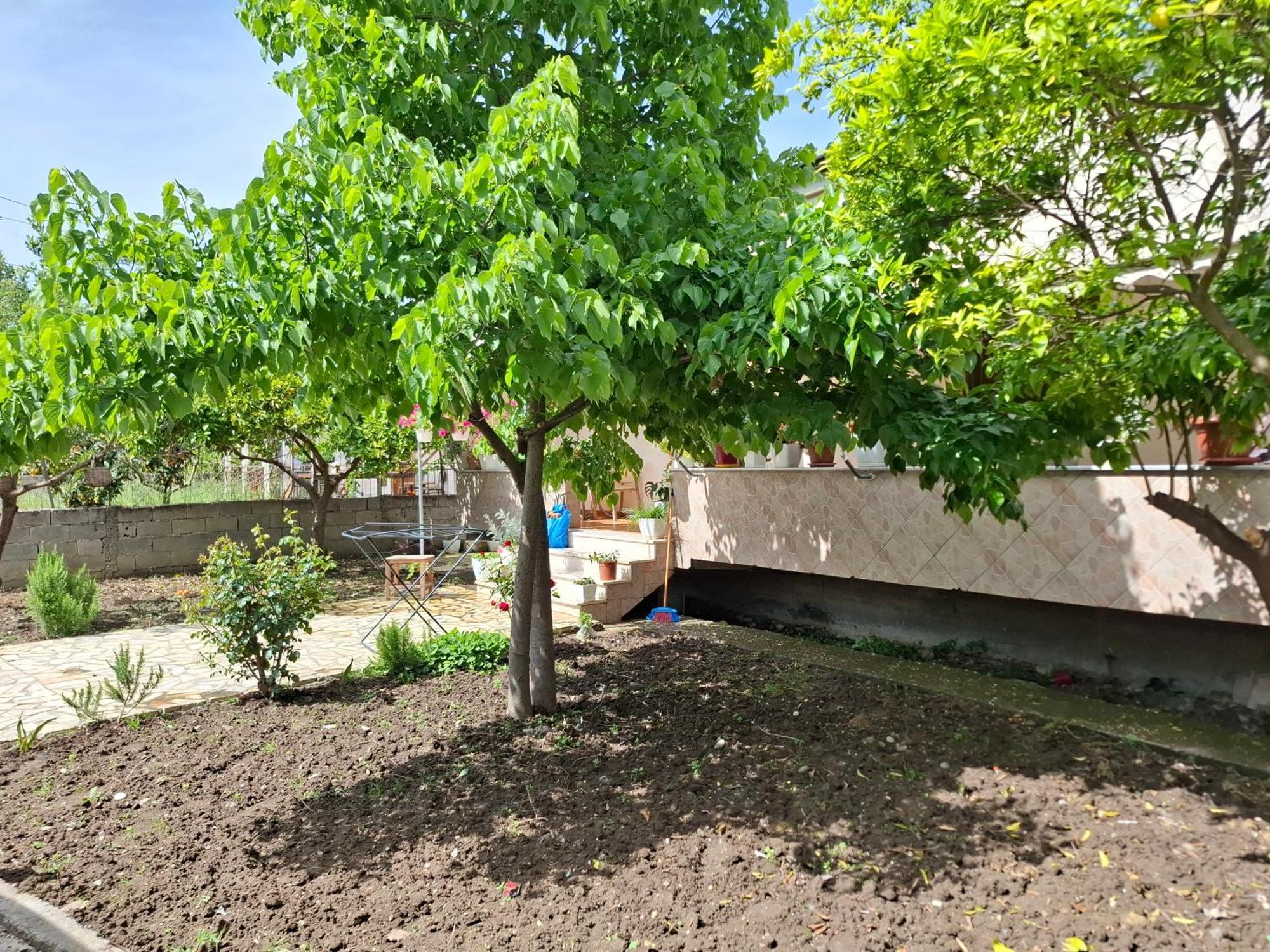 Apartment Xheison Berat Exterior photo